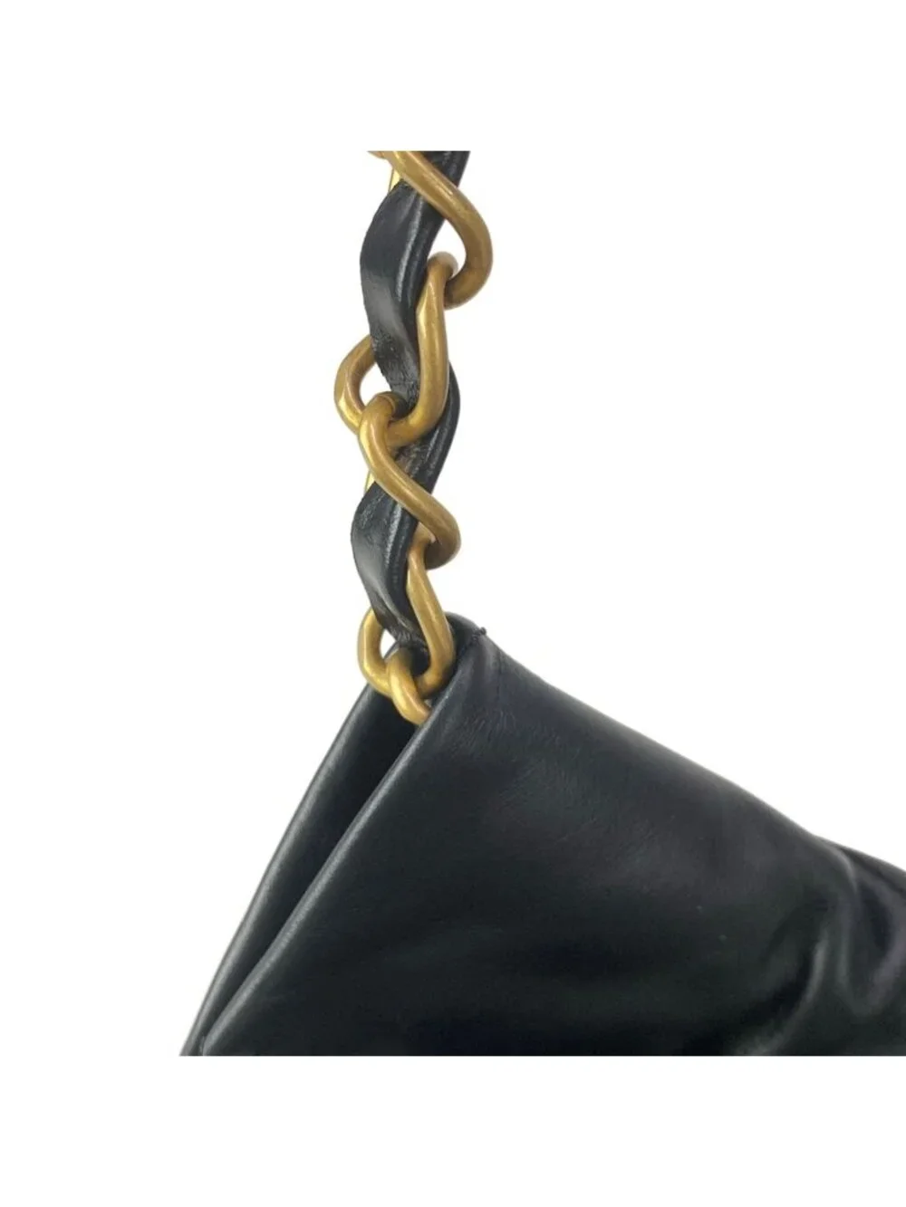 Chanel Shoulder Bag 22 Small Black